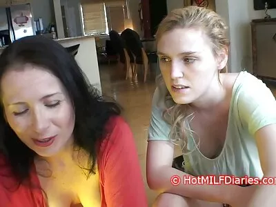 Chloe Foster krijgt haar tienerpoesje goed en correct geneukt gratis porna kijken
