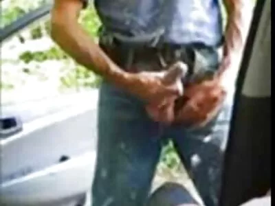Vrouw op hoge hakken zuigt gratis films kijken porno lul