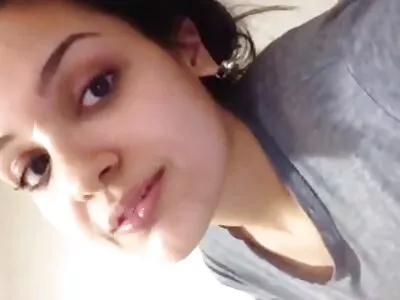 Sophie doet de schoonmaak gratis films kijken sex op haar ondeugende manieren