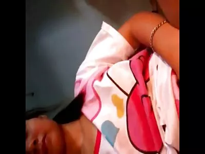 Petite Harmony Wonder heeft seks met een Franse lerares en krijgt gratis sex filmpjes kijken een lading op haar gezicht
