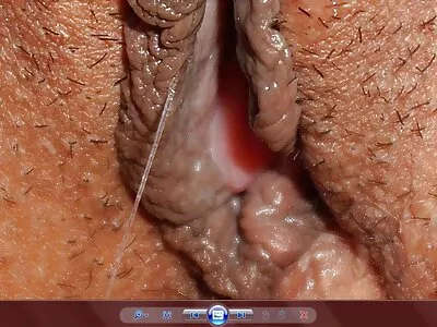 Moeder met grote tieten neukt de vriend van haar zoon porno film gratis kijken